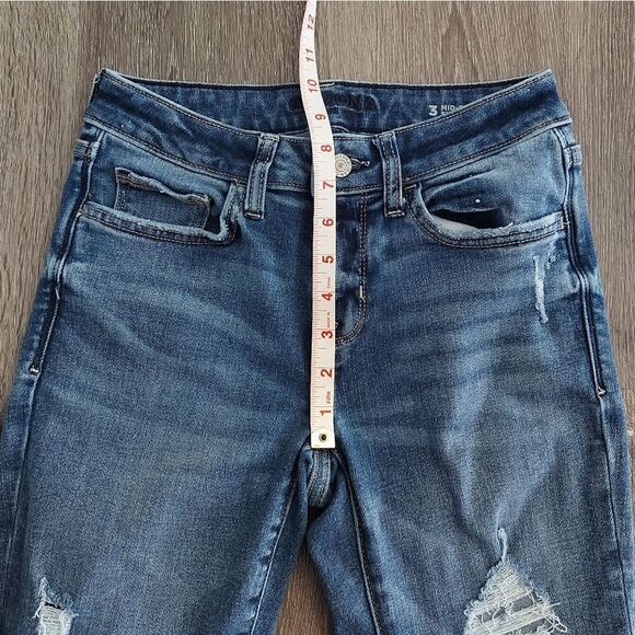 Arizona Jean Co Mid-Rise Distressed Skinny Jeans Raw Hem Size 3 - Picture 6 of 7